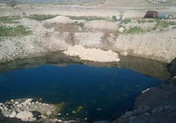 چشمه گیلاس چناران