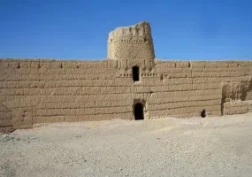 قلعه رباط ابرکوه