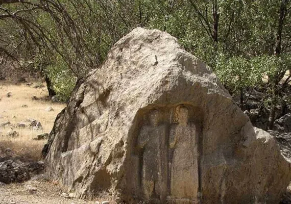 تپه باستانی کلگه زری