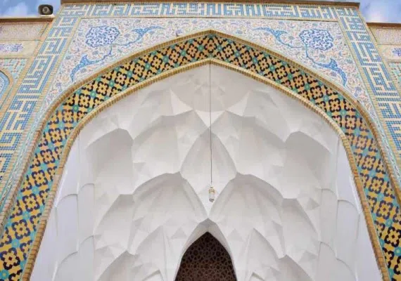 آرامگاه پیر پالان دوز