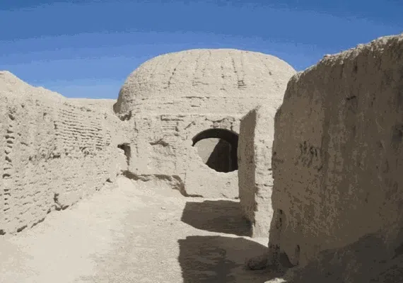 قلعه خسروآباد