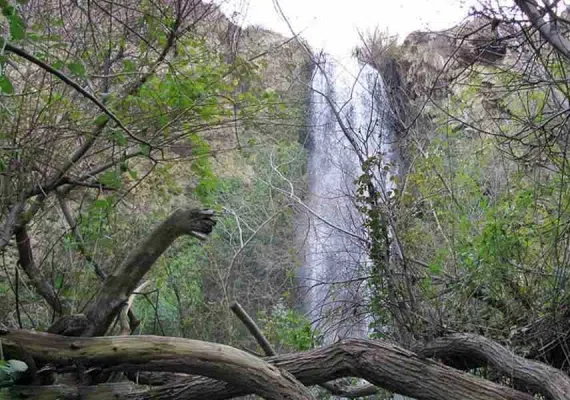 آبشار آبگرم کلات