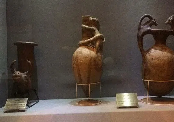 موزه آثار باستانی آبادان