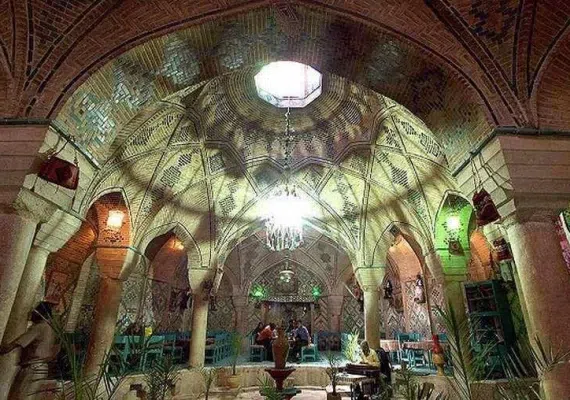 حمام وکیل