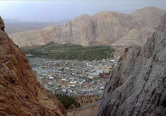 جنگل پردیسان قائم