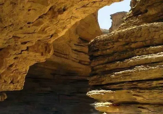 دره قله زو