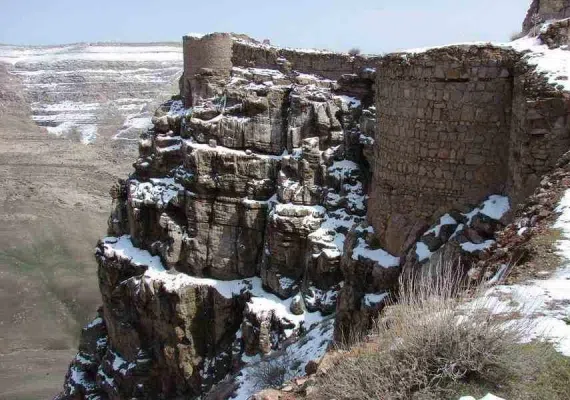قلعه ماد (عماد)