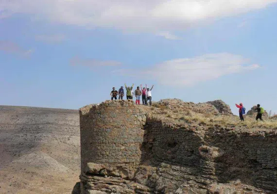 قلعه ماد (عماد)