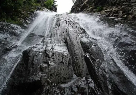 روستای سه کنج