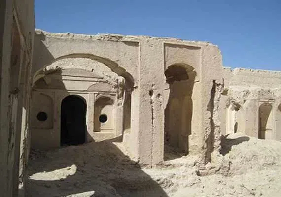قلعه خسروآباد