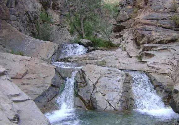 روستای سه کنج