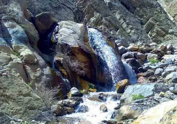 آبشار روستای چرم کهنه (قورکن)