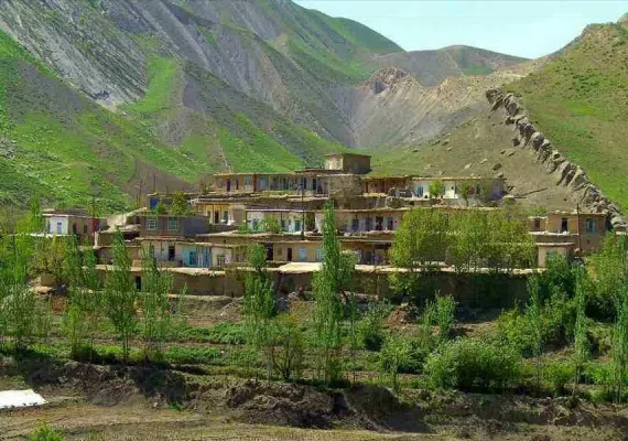 روستای ایدلیک کلات