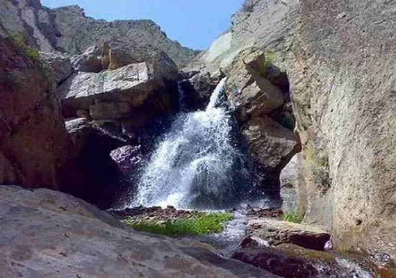 آبشار روستای چرم کهنه (قورکن)