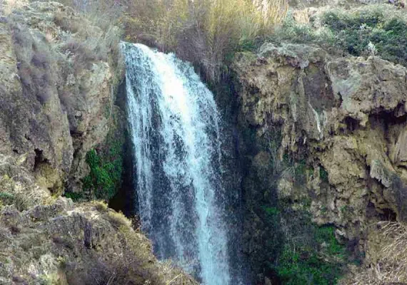آبشار آبگرم کلات