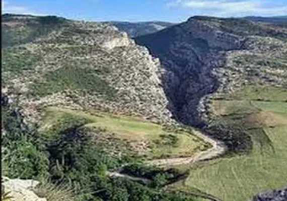 چشمه آب گرم مهمانک