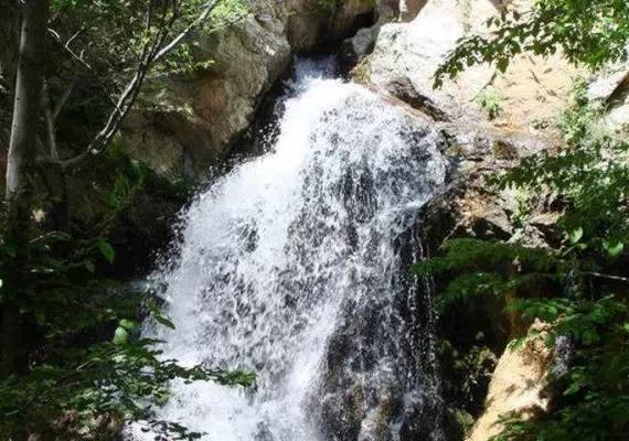 روستا کاستان