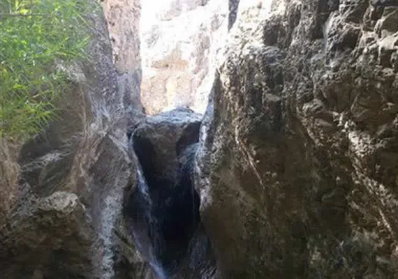 آبشار بید و غار اژدر