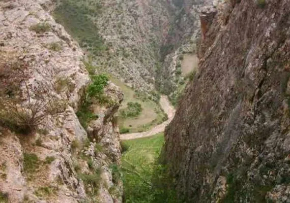 روستای بازار قارناس