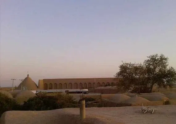 یخدان عباس آباد حاجی