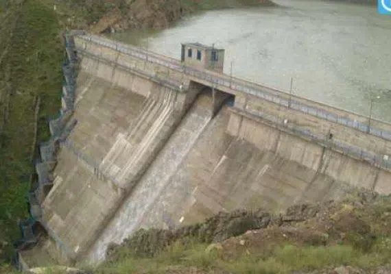 آبشار سد زاوین