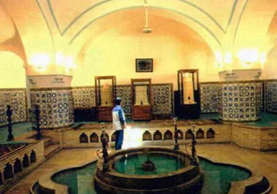 حمام&zwnj; پهنه&zwnj; و گرمابه&zwnj; حضرت&zwnj; سمنان&zwnj;