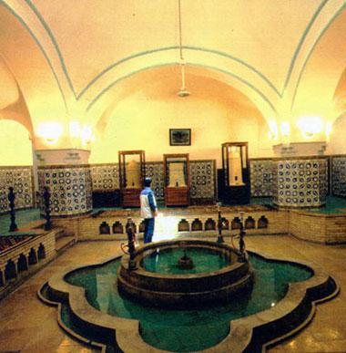 حمام‌ پهنه‌ و گرمابه‌ حضرت‌ سمنان‌