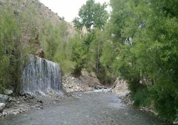 رودخانه چشمه عروس