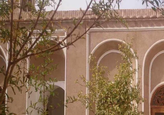خانه ی آیت الله خاتمی(موزه ی رجال و مفاخر)