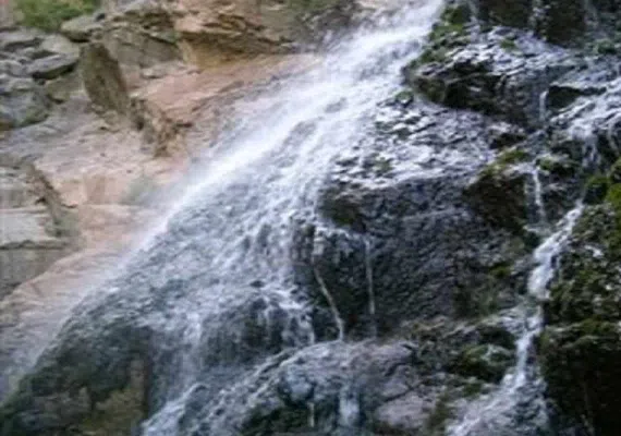 آبشار طویل کوه شاه رابر