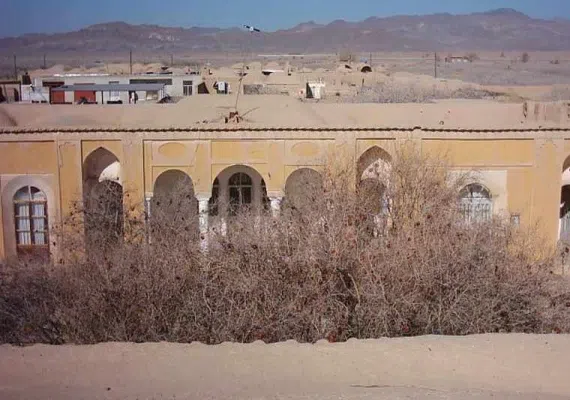 قلعه و چهار برج شاهرخ خان