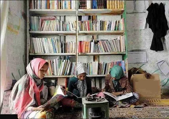 روستای گردشگری دهکهان، روستای کتاب دوست