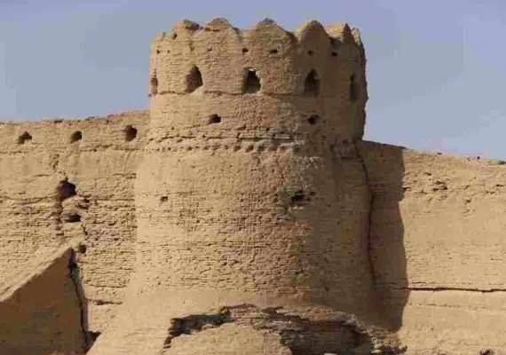 قلعه بیاض کرمان