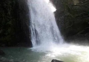 آبشار شیرآباد