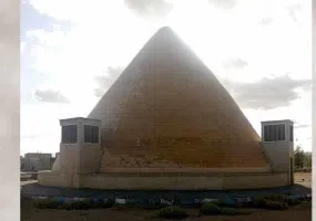 آب انبار حاج رضا فرخی