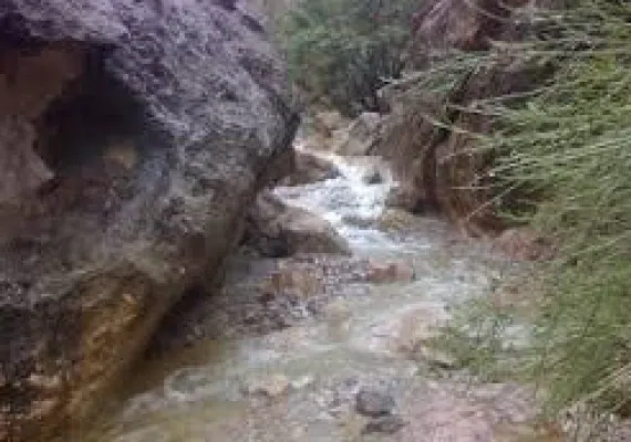 روستای استند جای دیدنی زیرکوه