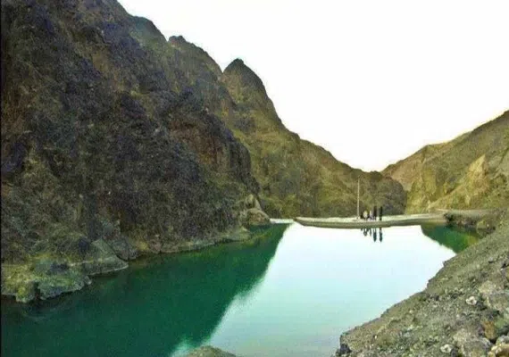 بند عمرشاه بیرجند