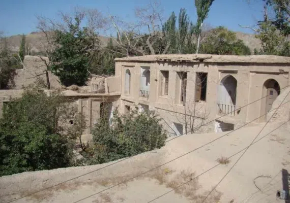 سکونتگاه ابراهیم بیک مسینایی