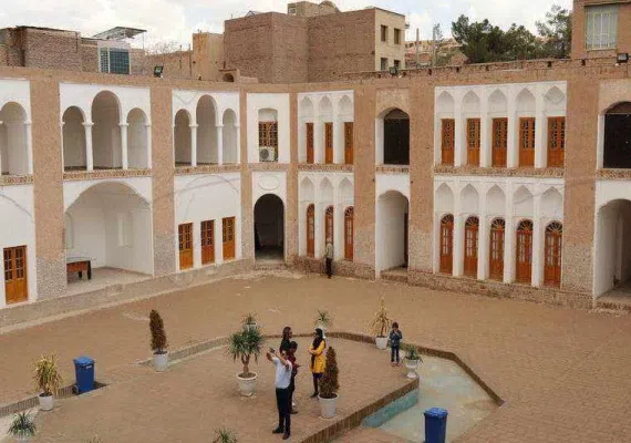 مدرسه شوکتیه