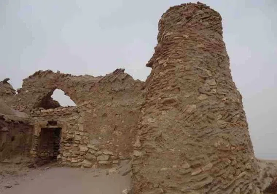 قلعه سنگی ده حیدر انار