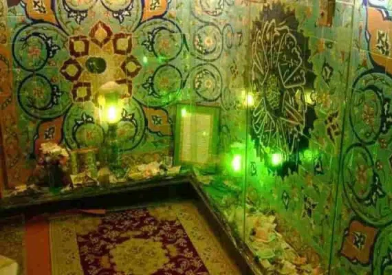 امامزادگان بی بی حور و بی بی نور