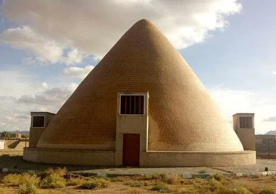 آب انبار حاج رضا فرخی