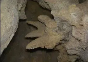 غار سفیدسنگ