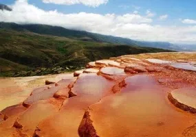 چشمه ی زیبای باداب سورت