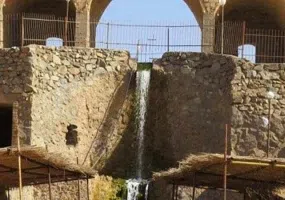 آبشار و مجموعه گردشگری جندق