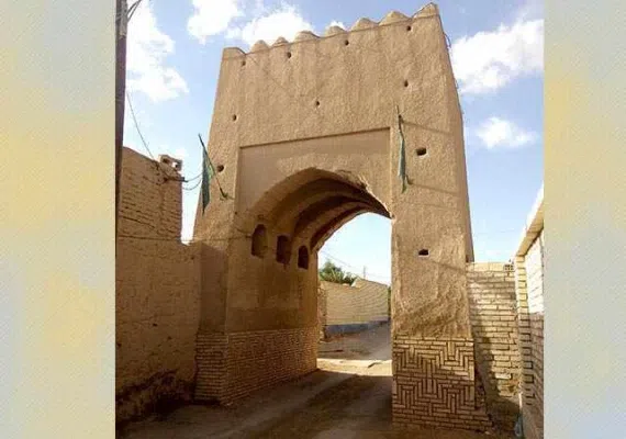 دروازه کربلایی صفر فرخی