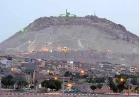 کوه بلند قامت خضر