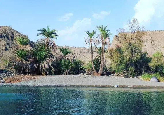 روستای تخت ملک نیک شهر