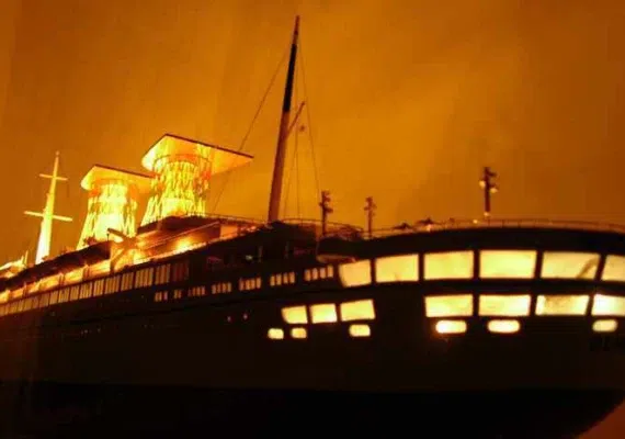 کشتی رافائل، تایتانیک دوم