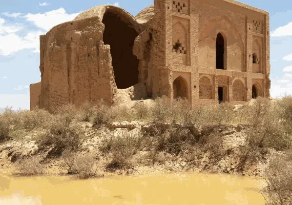 مزار سلطان محمود کبودان(مزار کبیدو)